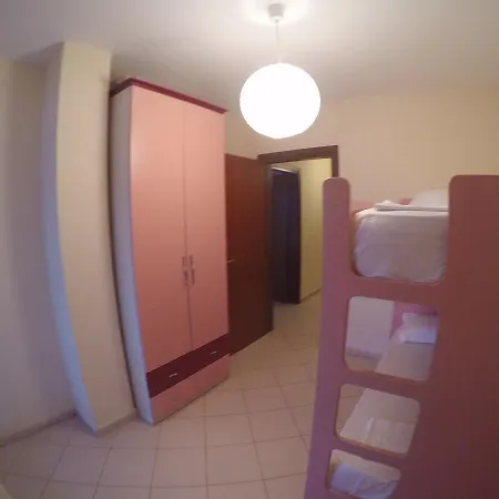 Apartamento Double With Terrace Golem (Tirana)
