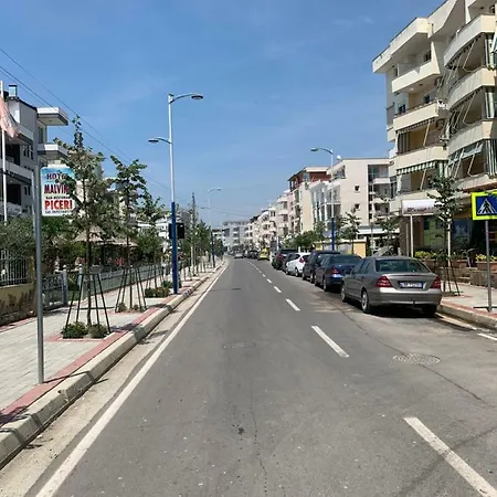 Double With Terrace Apartman *